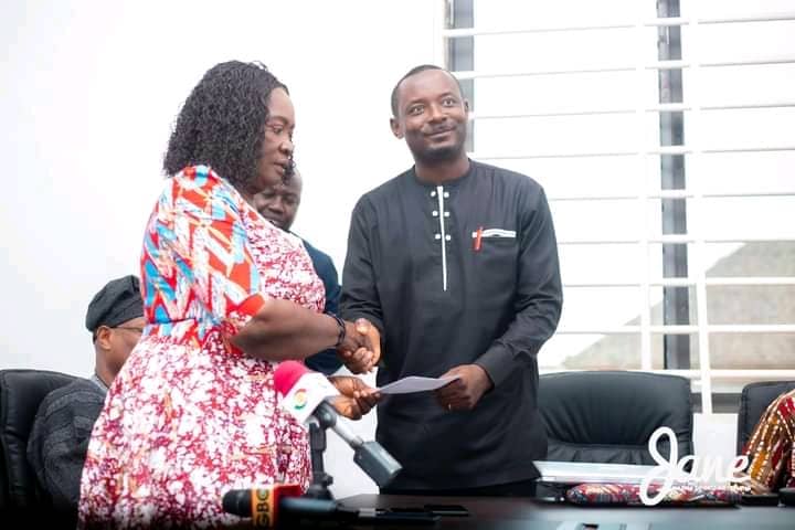 Prof. Opoku – Agyemang supports GNAT cancer foundation with Ghc 50,000