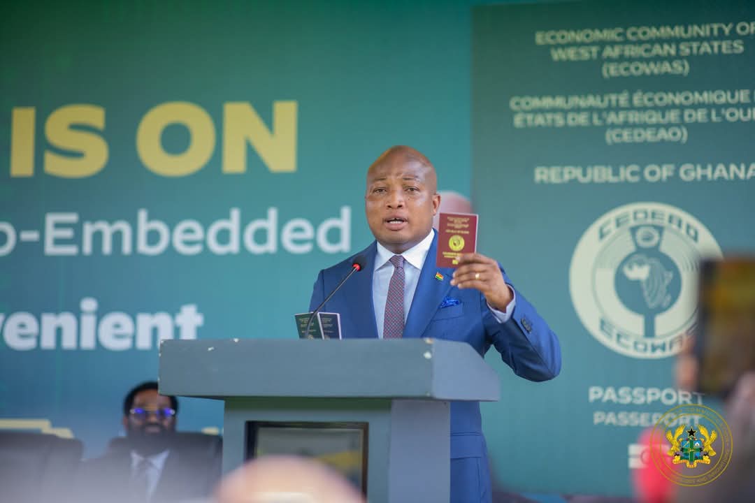 Government cancels 701 diplomatic and service passports — 810 others returned